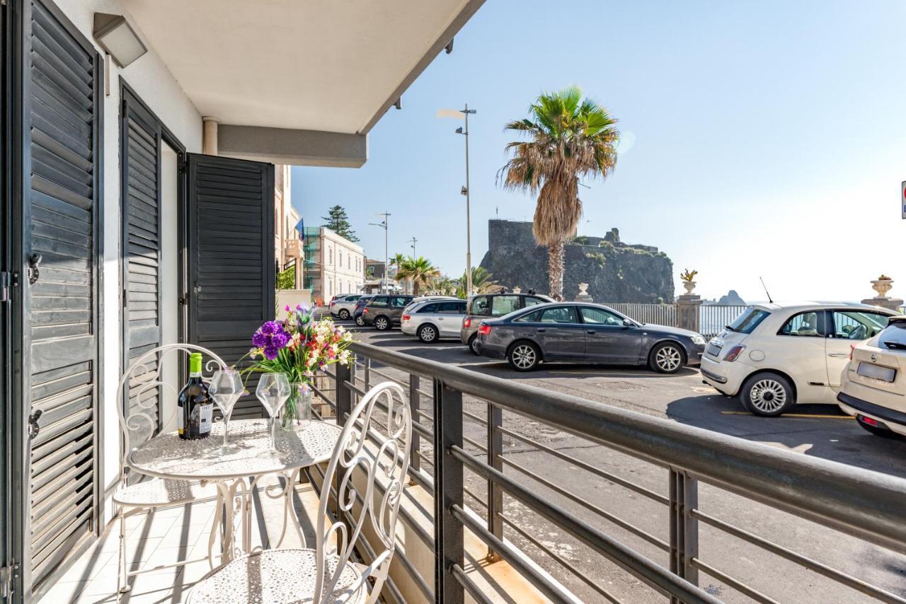 Castello Normanno Modern Sea View Apartment Aci Castello Exterior photo